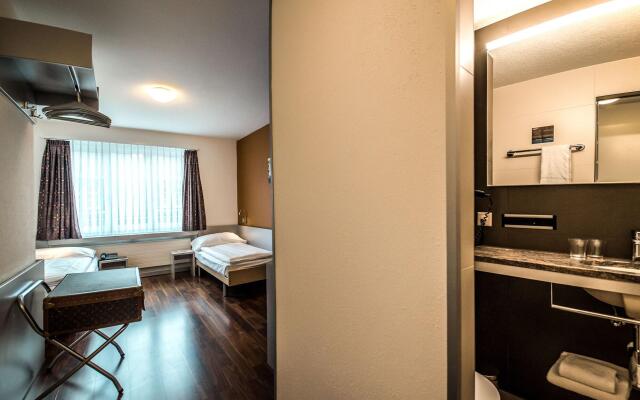 Alexander Guesthouse