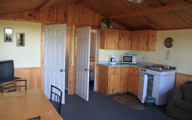 Rustico Acres Cottages