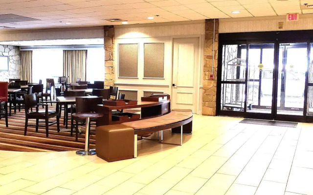 Wyndham Providence Airport
