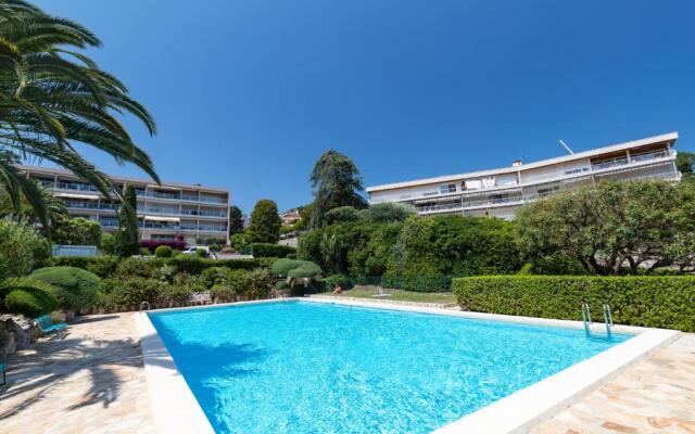 Sea View Park Swimming Pool & Tennis 2 Bdrs