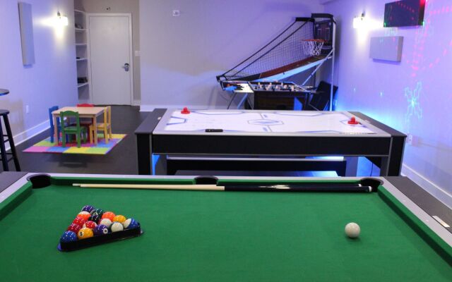 Nuvo Suites Hotel