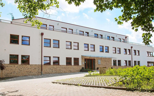 Sporthotel Hostivice Brve