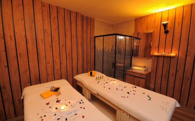 Le Ciel Hotels & Wellness Club