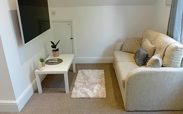 Modern Spacious Apartment Families & Corporate
