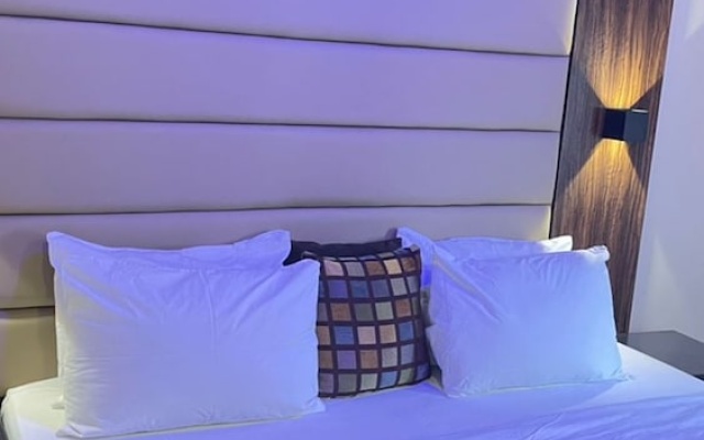 Class Suites Residence