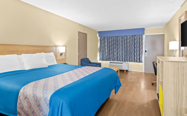 Days Inn by Wyndham Lafayette Near Lafayette Airport