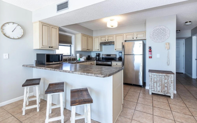 Seaside Beach & Racquet 3401