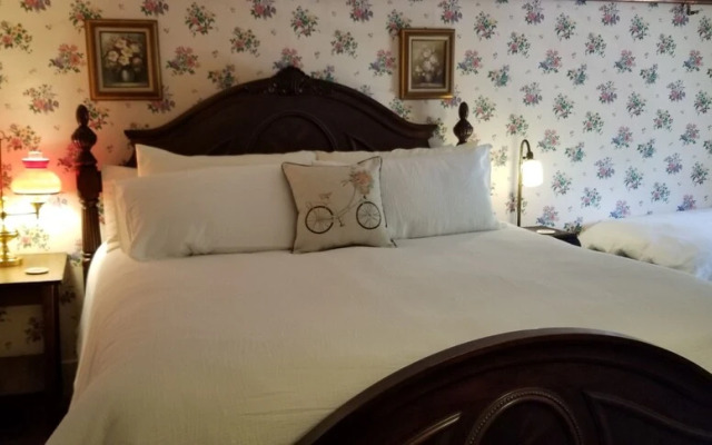 The Nutmeg Inn