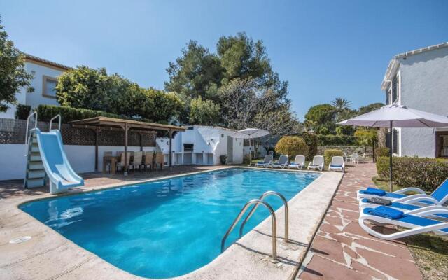 Villa Escocia