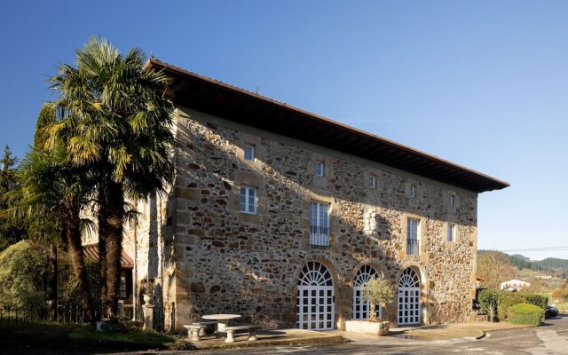 EtxeAundi Hotel Boutique