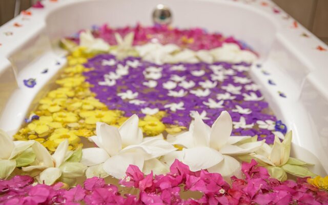 Thaulle Pure Ayurveda Resort - Yala