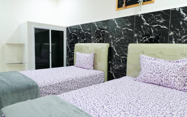 D Rainbow West Homestay