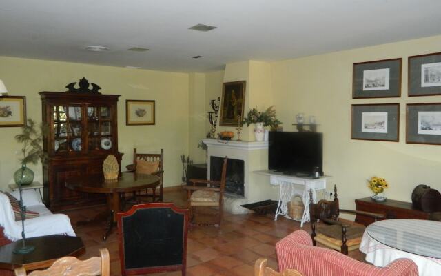 Cortijo el Puntal de Teba