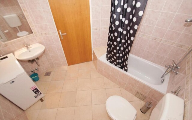 Nice Home in Lumbarda With Wifi and 3 Bedrooms