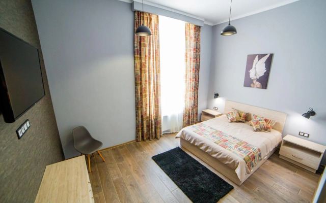 Апартаменти в центрі Львова - 1 хв до Площі Ринок