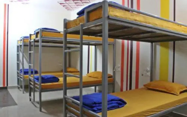 Bunkstop Hostel Jaipur