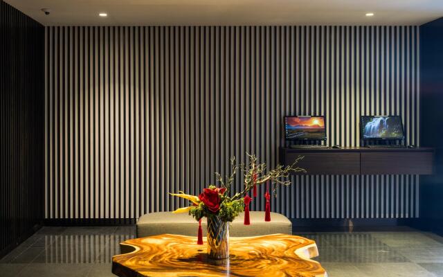 Hotel 81 Premier Star