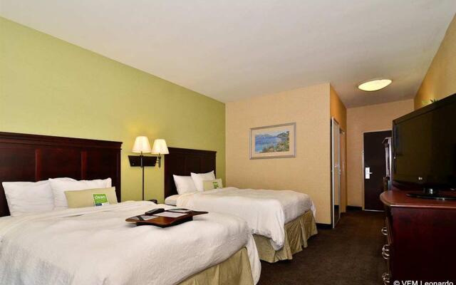 Hampton Inn & Suites Nacogdoches