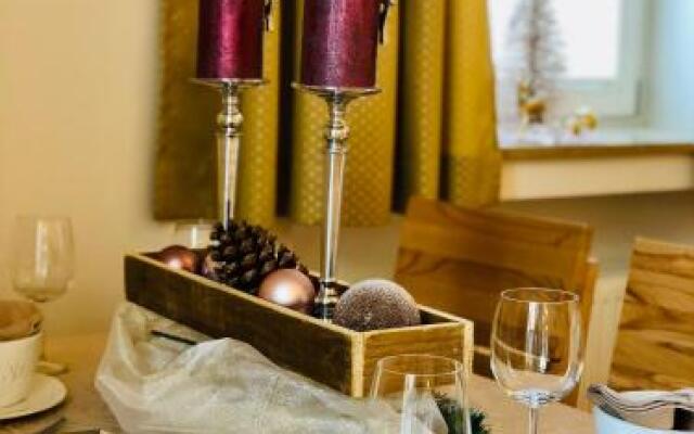 Golden Gapa Central Family Apartment 28