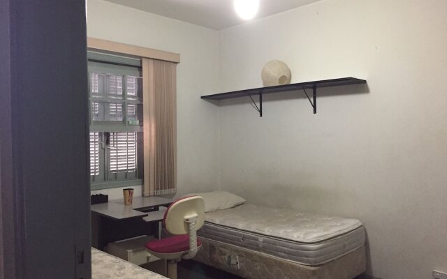 Hostel Home Acadepol, Metrô Butantã, Usp