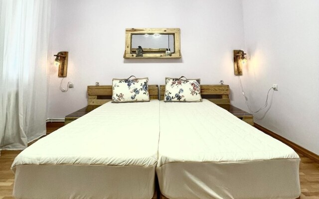 Najaryan’s Family Guest House