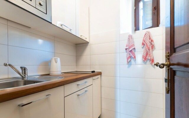 Luxury Apartment Perko
