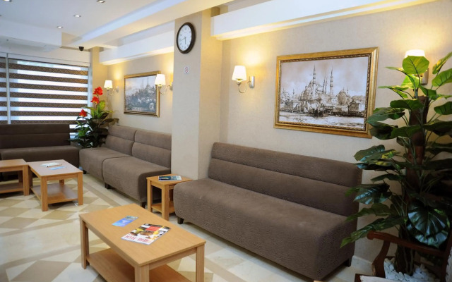 Deniz Palace Hotel