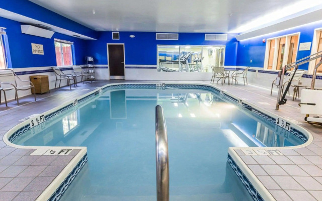 Quality Inn & Suites Birmingham - Highway 280