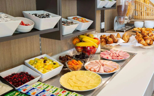 Comfort Hotel Lille Lomme