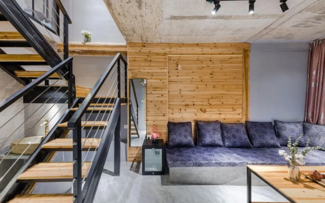 Huasao·1949 Designer Parent-Child Vacation Type Smart Homestay (Nanjing Yunshuiyao Waterwheel Store）