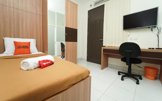 KoolKost near Universitas Prasetiya Mulya