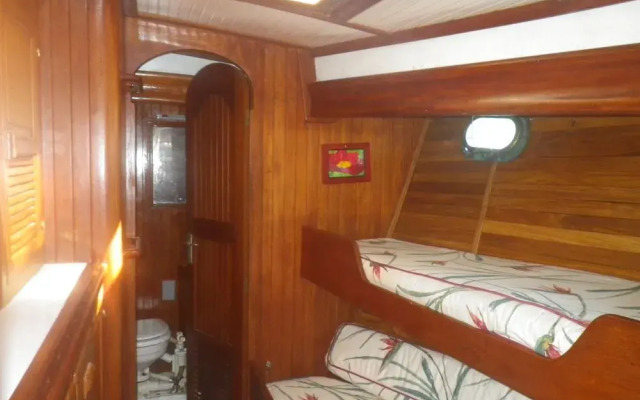 Culebra Bed & Breakfast on a Boat