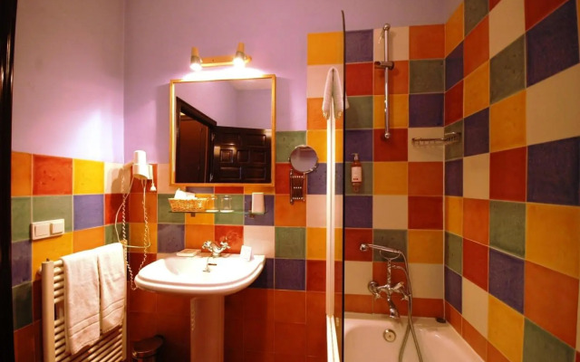 Casa de los Azulejos
