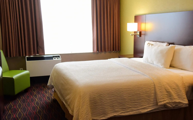 Days Inn by Wyndham Ottawa West