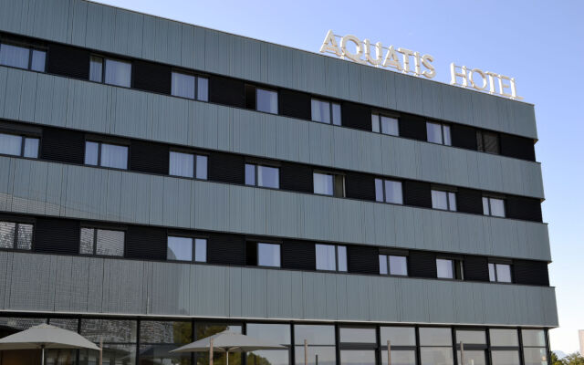 Aquatis Hotel