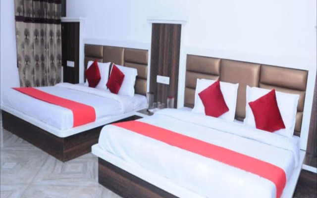 Hotel Lords Paradise