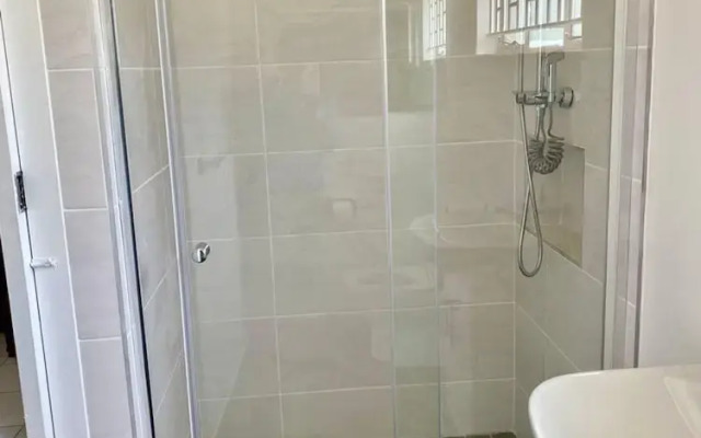 5 bed Villa in the Heart of Vainona - 2282