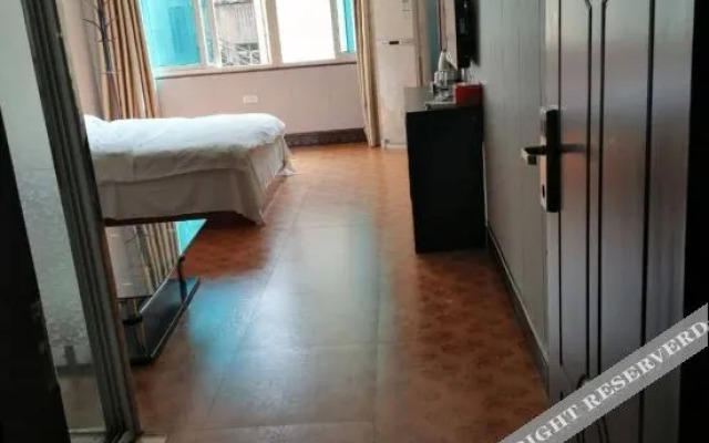 Pingba 168 Business Hotel