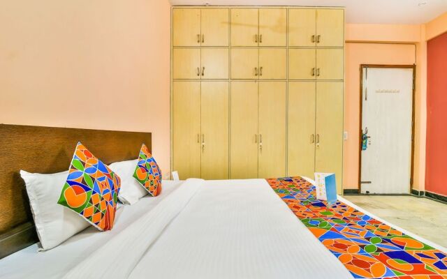 FabHotel Casa Meera Boutique