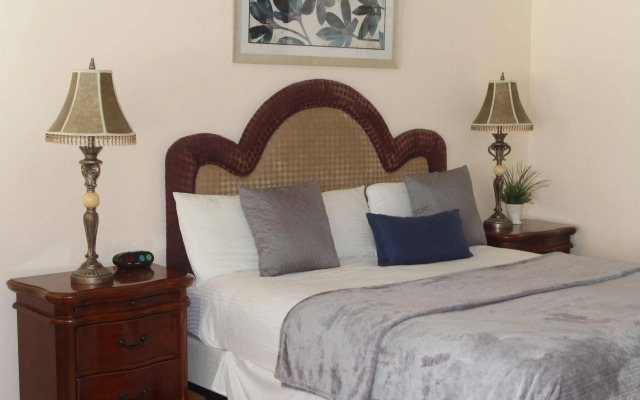 Peach Tree Inn