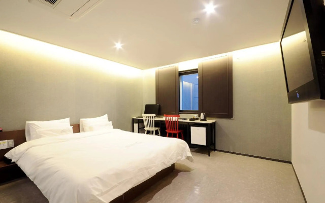 Queens Hotel Seomyeon Busan