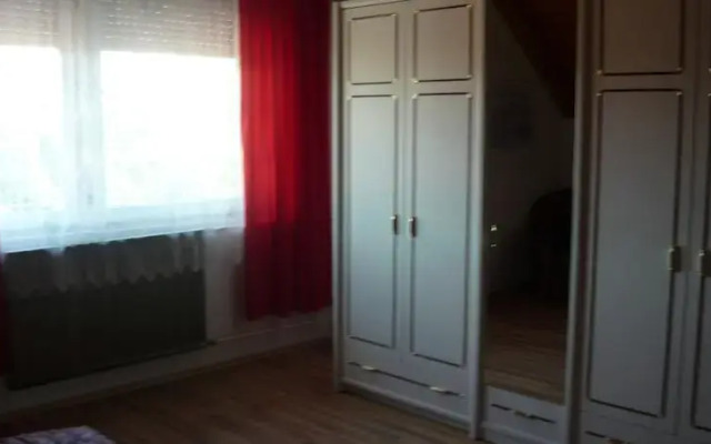 Kaponya Nyaralóház