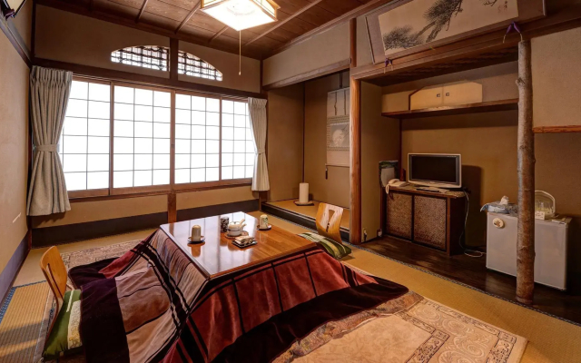 Charoku Honkan