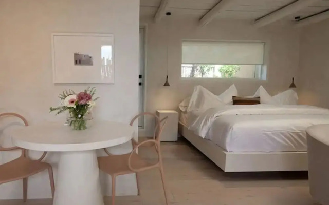 Palace Modern Residences at the Railyard