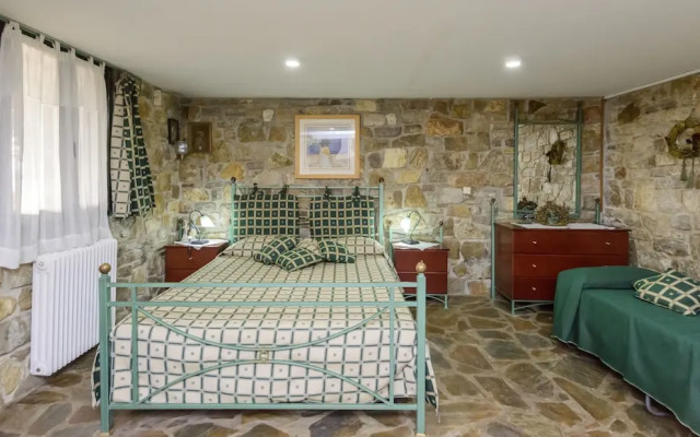 Garden Stone Studio - Secluded Holiday Escape
