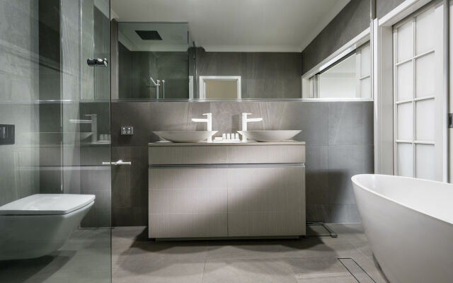 Mangrove Hotel