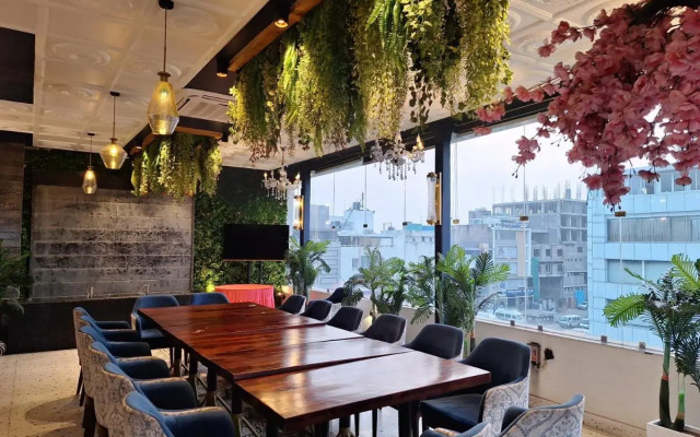 L N Hotels and Resorts