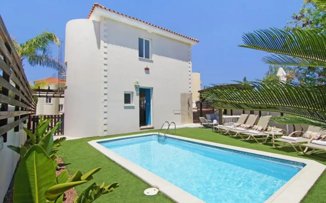 Pernera Gardens Villa