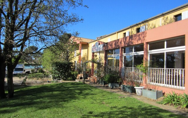 Hotel Cannes Mouans-Sartoux