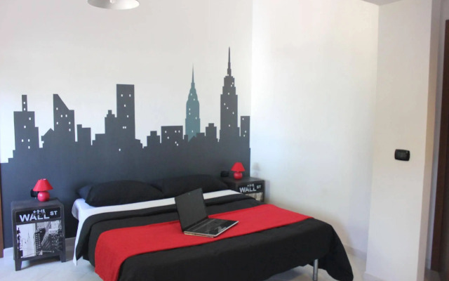 Metropolis Rooms & Services